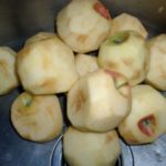 peeled apples 2